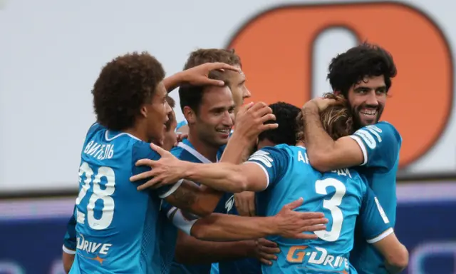 Zenit 3 - 0 Anzji. Upp i delad serieledning