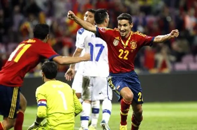 Spanien - Chile 2-2: Frågetecken på försvaret