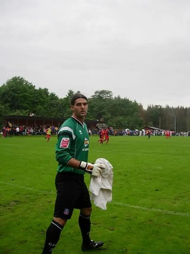 Julian Speroni f&ouml;rl&auml;nger med Crystal Palace?