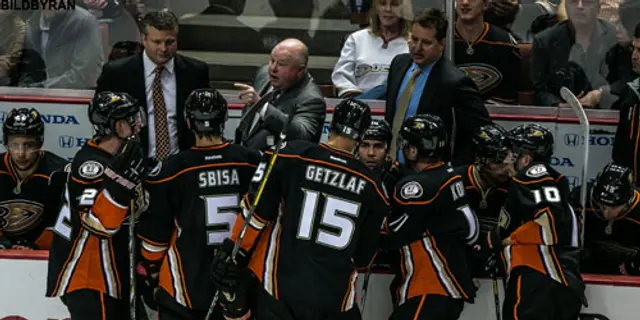 Ducks ute efter seger när Hurricanes gästar Honda Center 