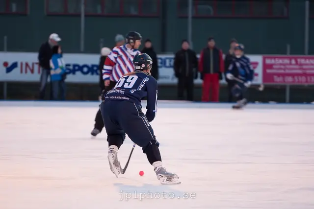 Två gånger 2-7