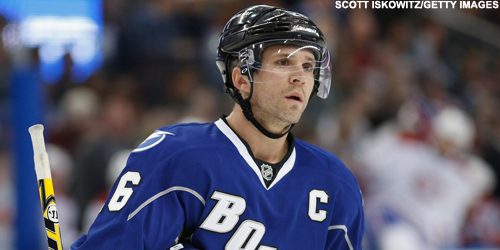 Martin St. Louis 00'01 (1st Year w Tampa) Tampa Bay Lightning Game