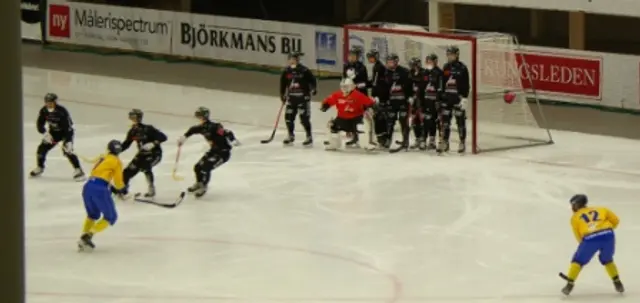 Tellus trivs i Rocklunda - seger mot Tillberga med 8-5(2-4), efter 6-1 i andra..