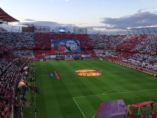 Sevilla-Valencia 2-0: Med ena foten i Turin