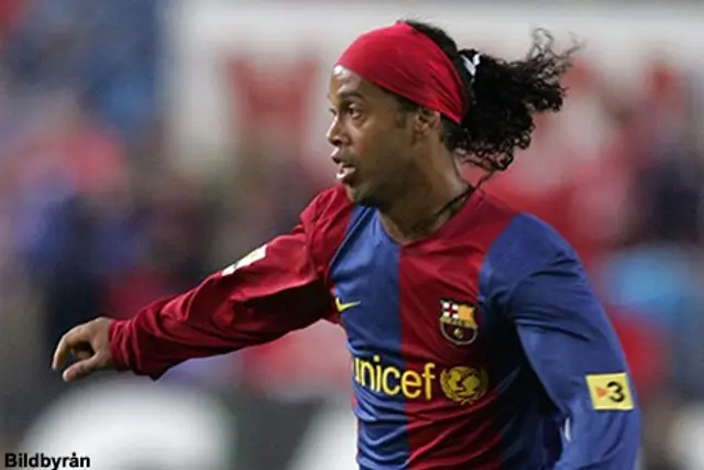 <i>Analys:</i> &Auml;r Ronaldinho p&aring; v&auml;g till Milan?