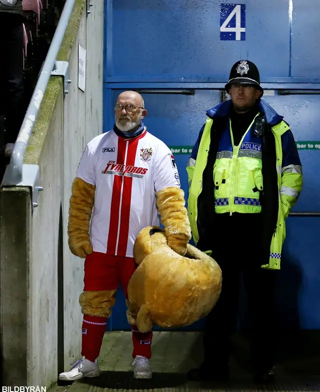 Stevenage på bortaplan i första rundan