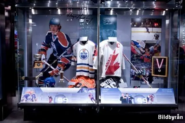 Klockren nostalgi n&auml;r Oilers presenterade sitt tredje st&auml;ll