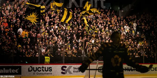 ”Väntat i månader efter att få samlas på läktaren”