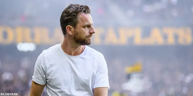 Tränaren är öppen för att ta över Sverige