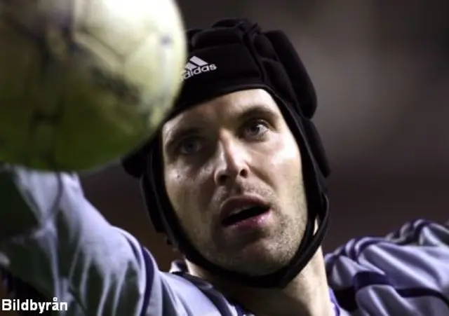 Cech borta tre veckor 