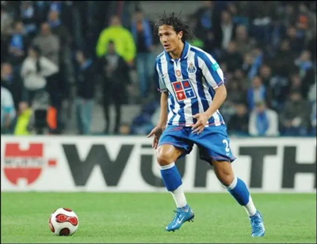 Bruno Alves attraherar storklubbar!