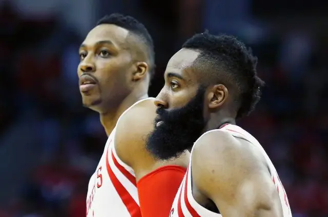 Houston Rockets sparkar tränaren