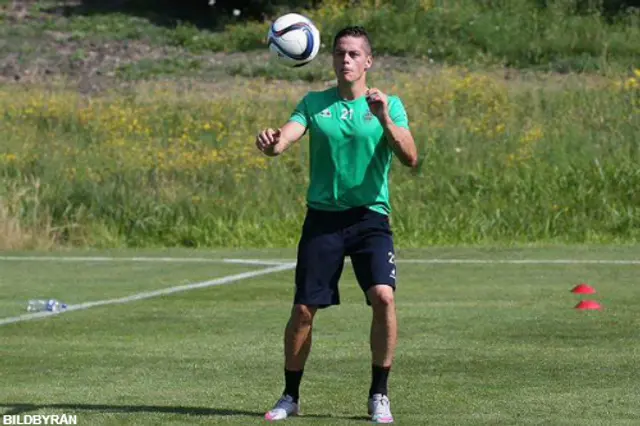 21. Romain Hamouma