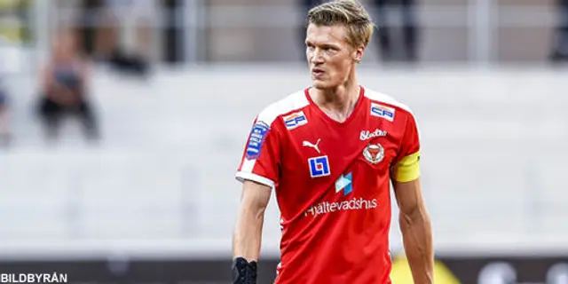 Romarios konstmål räckte inte till mot Örebro