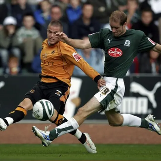 Inf&ouml;r Plymouth - Wolves