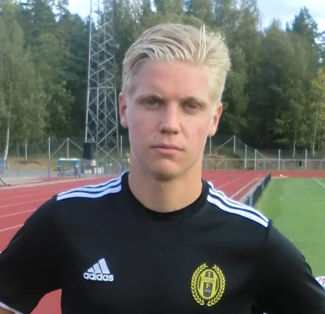 15. André Österholm