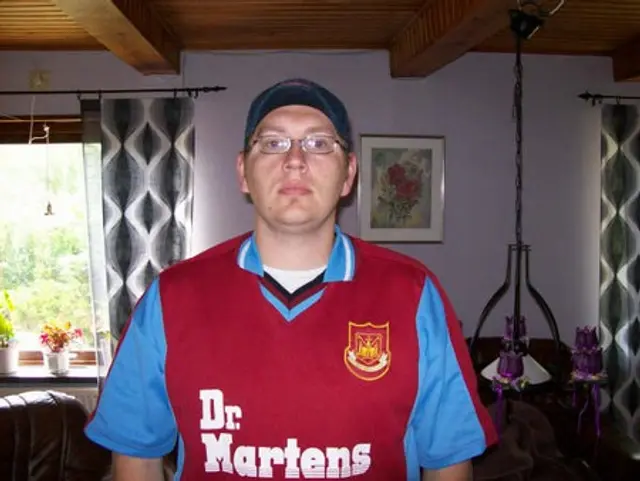 M&aring;nadens West Ham Supporter juli 2008