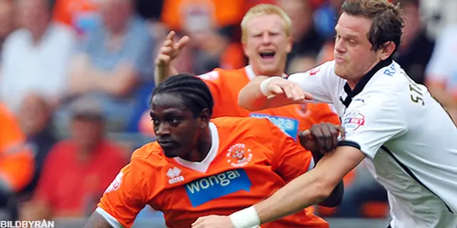 Nile Ranger ber Blackpool om ursäkt