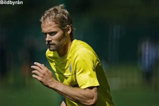 Officiellt: Olof Mellberg till Olympiakos