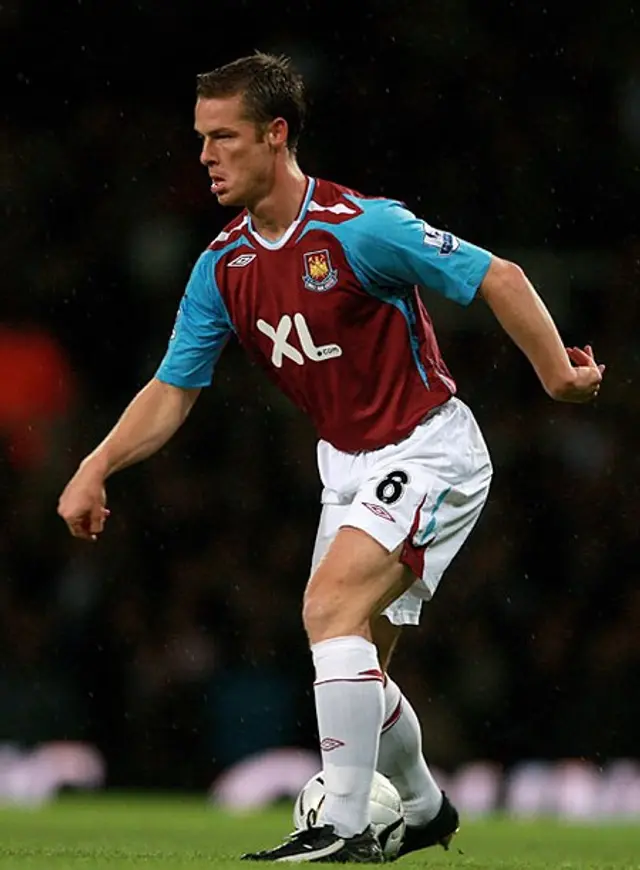 Scott Parker f&ouml;rl&auml;nger