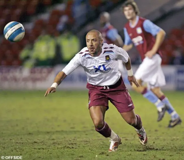 West Ham vidare i Carling Cup