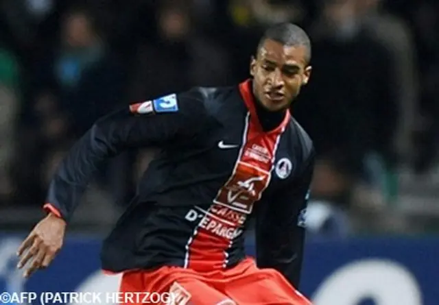 OFFICIELLT: David N´Gog till Liverpool