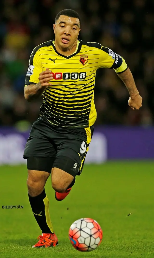 Deeney sköt Watford vidare i cupen