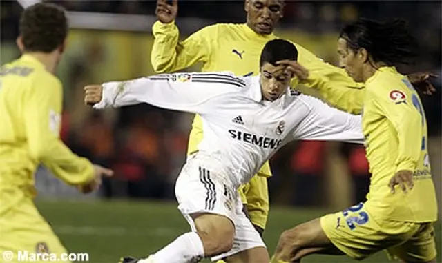 Officiellt: Cicinho till Villarreal