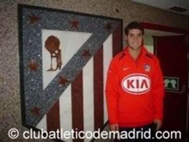 Officiellt: Celta lånar Mario Suárez