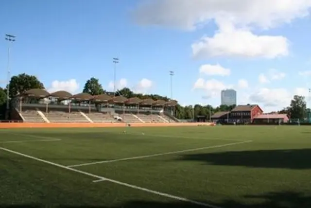 United tr&auml;ningsspelar mot V&auml;sby United