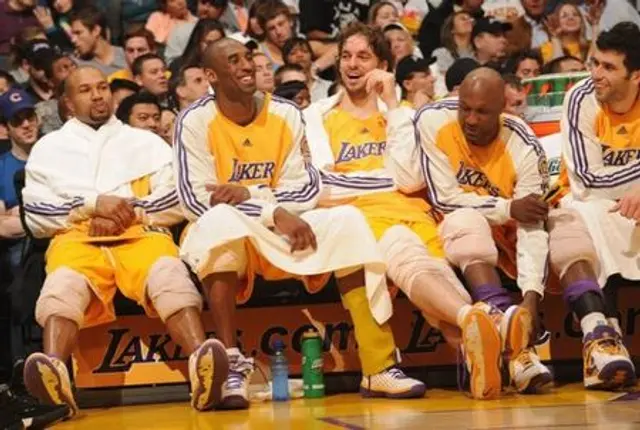 Lakers letar bland sparkade spelare.