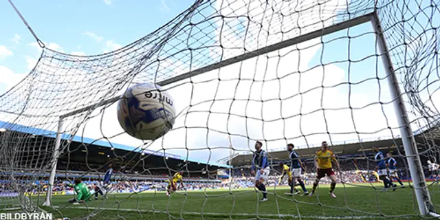 Femte målet för Lukas Jutkiewicz