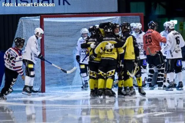 Simon Folkesson b&auml;st n&auml;r &Ouml;SK Bandy besegrade Gripen 