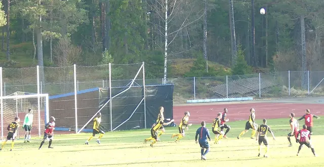 Huddinge IF vänder 0-2 till seger