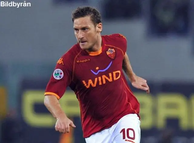 Roma-Bologna 2-1: Totti straffade Bologna