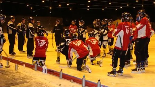 Inf&ouml;r &Ouml;SK Bandy–Sandvikens AIK 