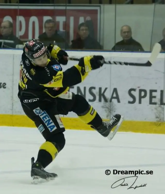 V&auml;ster&aring;s br&auml;nde 3-1-ledning i tredje mot starkt Leksand