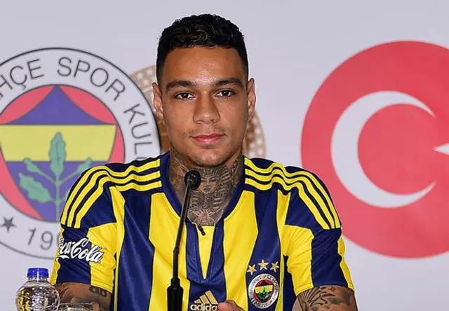 Gregory van der Wiel klar för Fenerbahçe