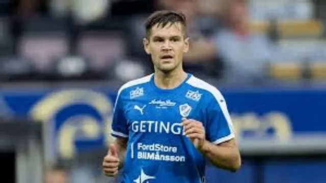 Kontrasterna är stora i fotboll