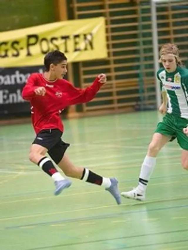 Seger i första matchen för Assyriska Ungdom