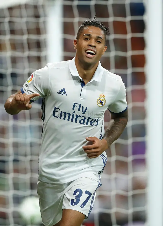 Officiellt: Mariano Diaz är klar för Real Madrid! 