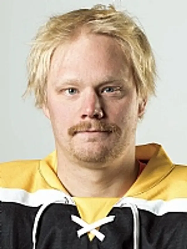 23. David Lund