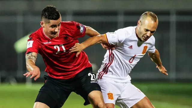 Albanien - Spanien 0-2: Spanjorerna ett nummer för stort