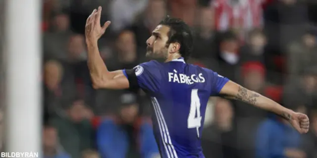 Fabregas stannar i Chelsea