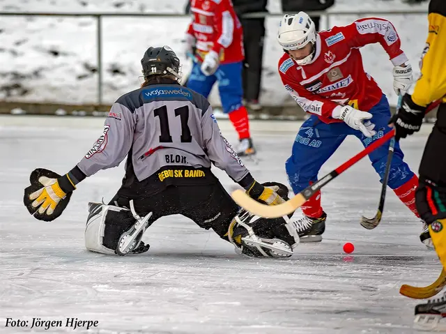 Gulsvart vann förgäves mot Västanfors - Pär Eriksson slutar som huvudtränare 