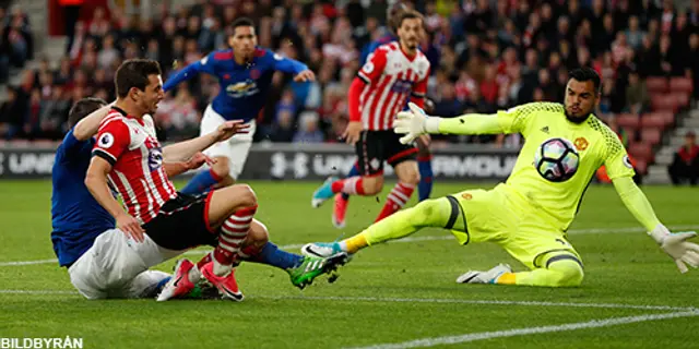 Romero förlänger med United