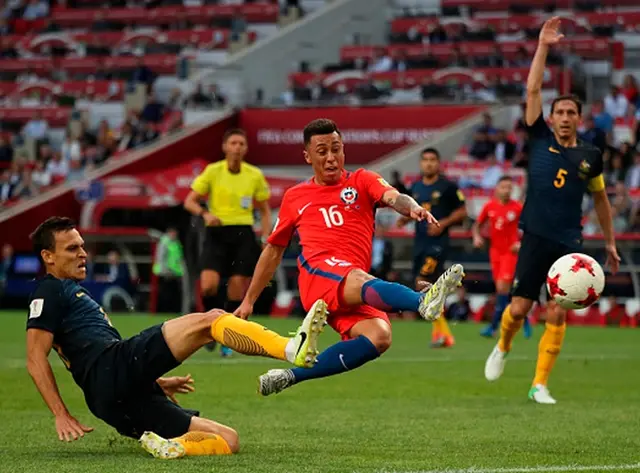 Chile spelade oavgjort mot Australien i gruppspelets sista omgång