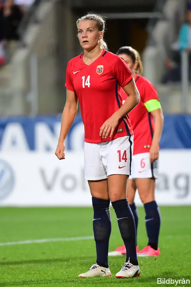 Systrarna Hegerberg spelar äntligen tillsammans i ett mästerskap
