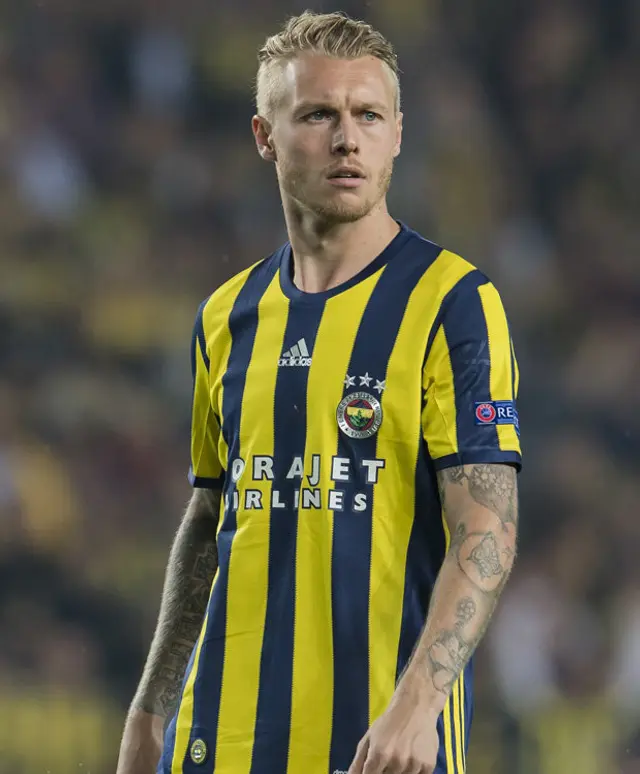 Simon Kjaer till Sevilla