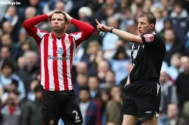 Bardsley portad från laget